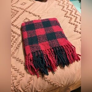 Buffalo plaid oversized scarf